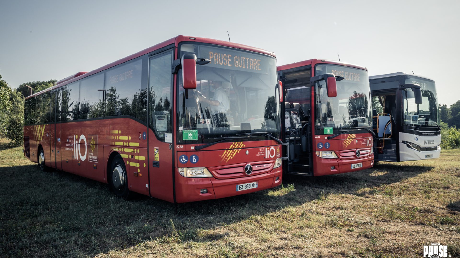 © Lilian Ginet
www.lilianginet.com
contact : lilian.ginet@gmail.com
Facebook : Lilian Ginet - Images
Instagram : @lilianginet_images